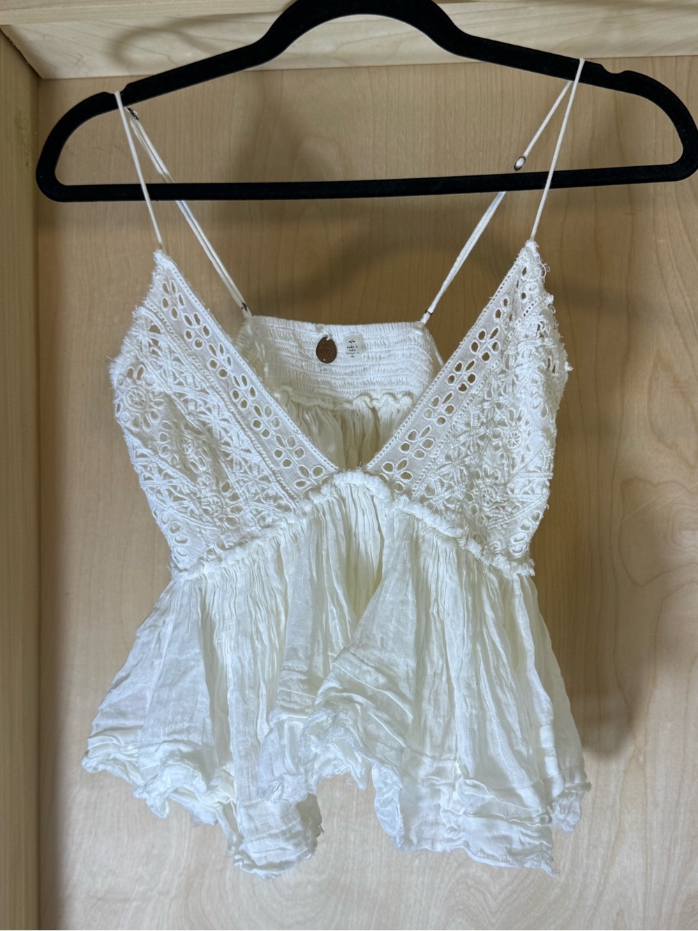 Free People Women’s Crochet-Detail White Baby Doll Cropped Top Size Medium